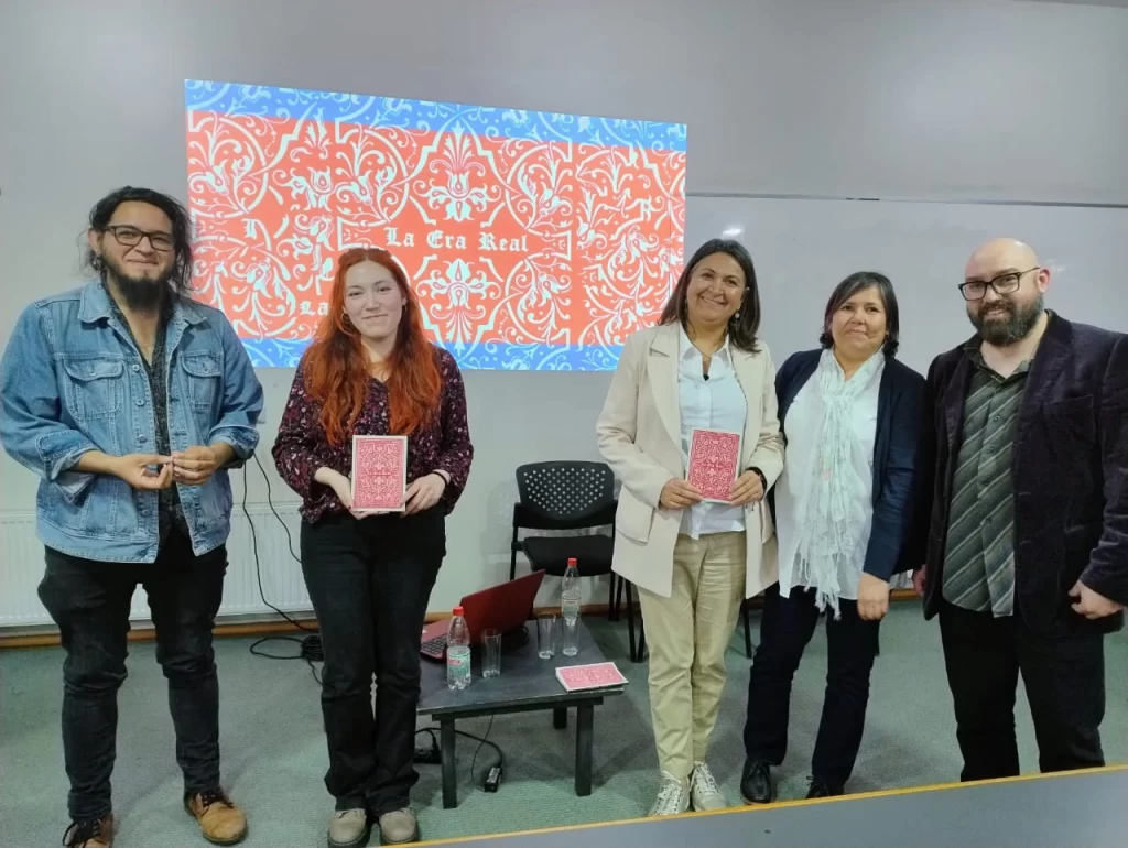 en-la-foto-nicolas-salas-carla-navarro-claudia-campos-isabel-iriarte-y-segundo-antares